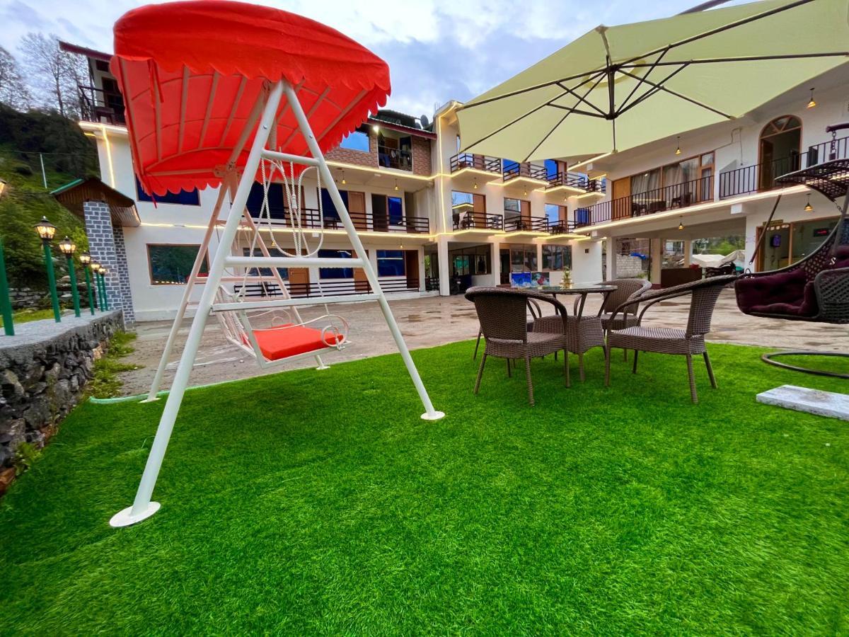 Hotel Beas River Retreat - A Riverside Hotel With Balcony Manāli Екстериор снимка